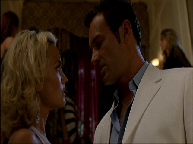 Charmed-Online_dot_net-NipTuck1x07_1x08_1x09-2087.jpg