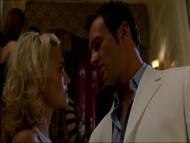 Charmed-Online_dot_net-NipTuck1x07_1x08_1x09-2089.jpg