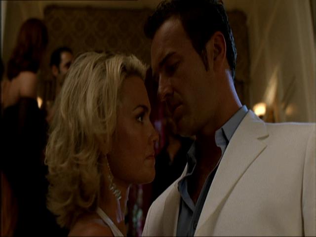 Charmed-Online_dot_net-NipTuck1x07_1x08_1x09-2090.jpg