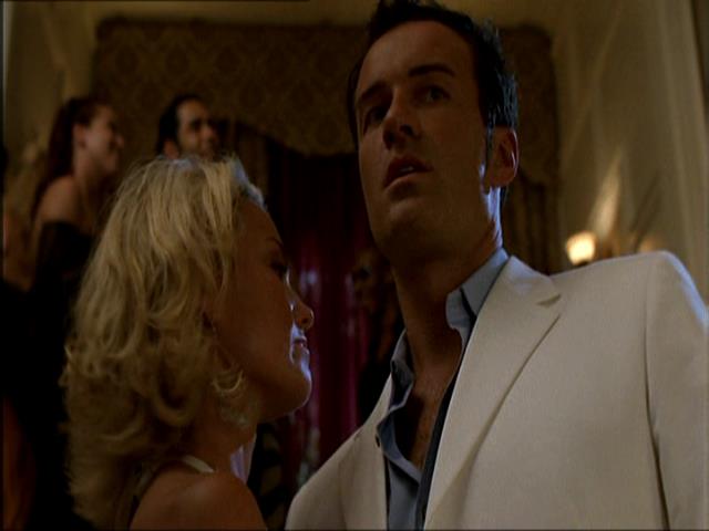 Charmed-Online_dot_net-NipTuck1x07_1x08_1x09-2092.jpg