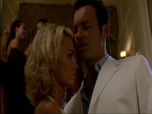 Charmed-Online_dot_net-NipTuck1x07_1x08_1x09-2093.jpg