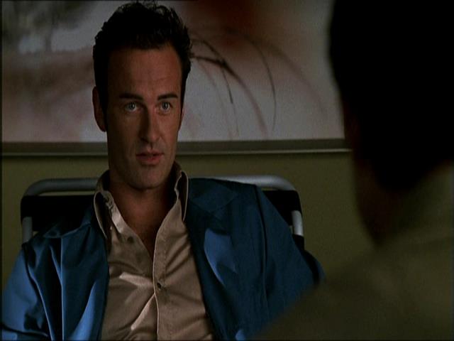 Charmed-Online_dot_net-NipTuck1x07_1x08_1x09-2125.jpg