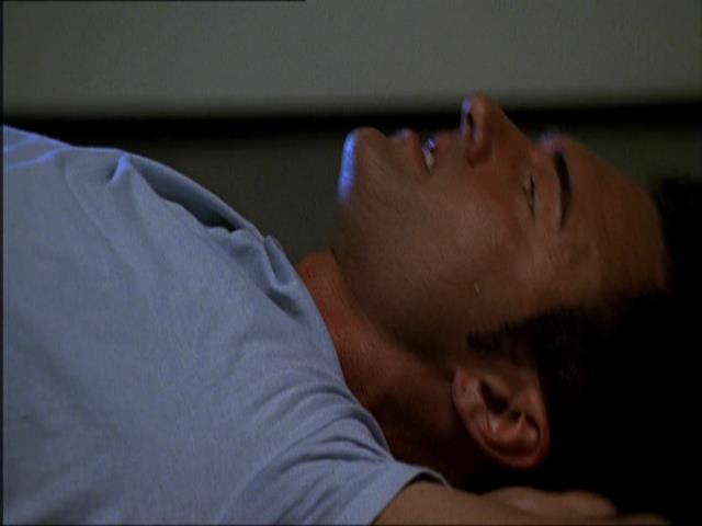 Charmed-Online_dot_net-NipTuck1x07_1x08_1x09-2421.jpg