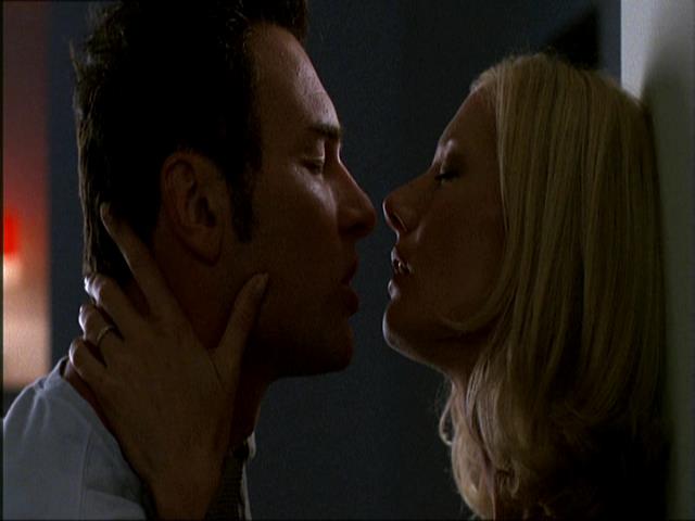Charmed-Online_dot_net-NipTuck1x07_1x08_1x09-2530.jpg