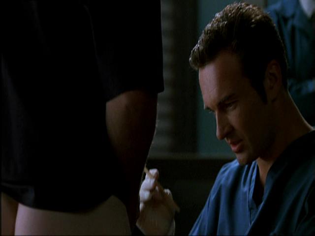 Charmed-Online_dot_net-NipTuck1x07_1x08_1x09-3137.jpg