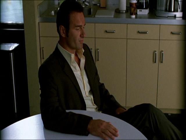 Charmed-Online_dot_net-NipTuck1x07_1x08_1x09-3708.jpg