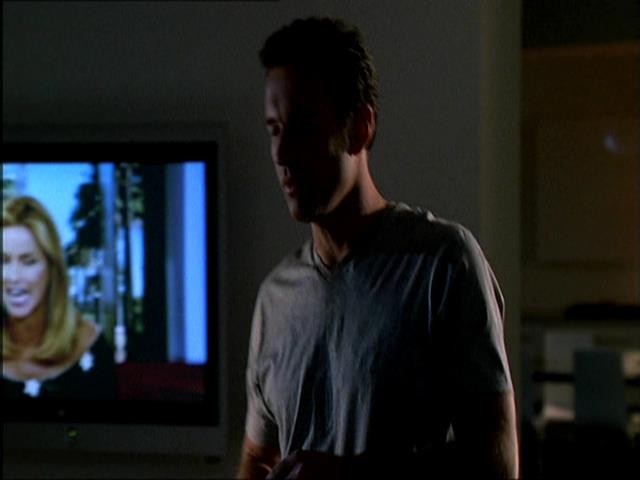 Charmed-Online_dot_net-NipTuck1x07_1x08_1x09-3809.jpg