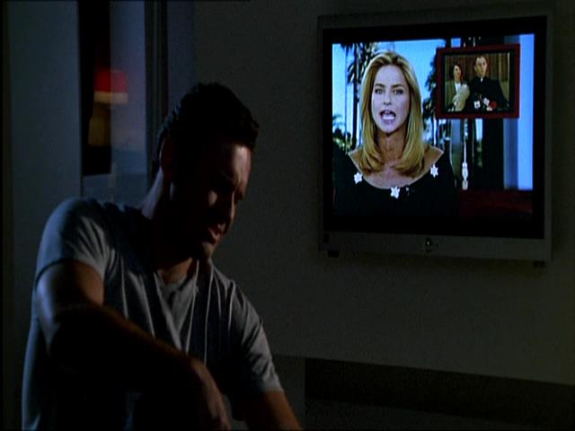 Charmed-Online_dot_net-NipTuck1x07_1x08_1x09-3821.jpg