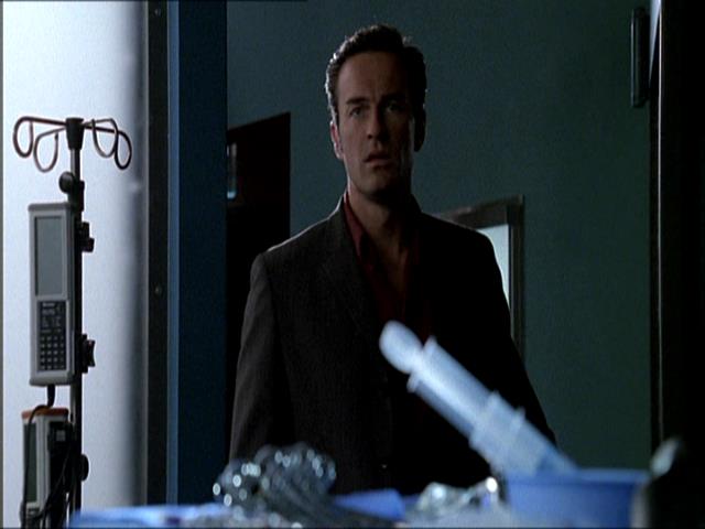 Charmed-Online_dot_net-NipTuck1x07_1x08_1x09-3955.jpg