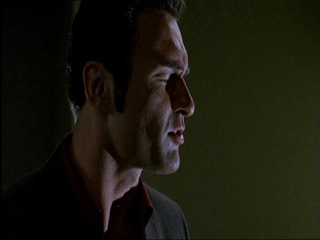 Charmed-Online_dot_net-NipTuck1x07_1x08_1x09-4012.jpg