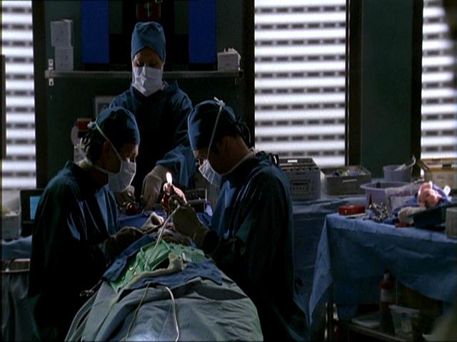 Charmed-Online_dot_net-NipTuck1x07_1x08_1x09-4341.jpg