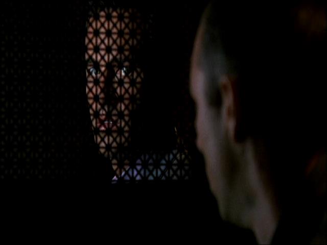 Charmed-Online_dot_net-NipTuck1x07_1x08_1x09-4857.jpg