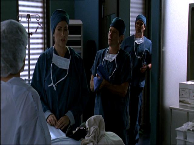 Charmed-Online_dot_net-NipTuck1x07_1x08_1x09-6257.jpg