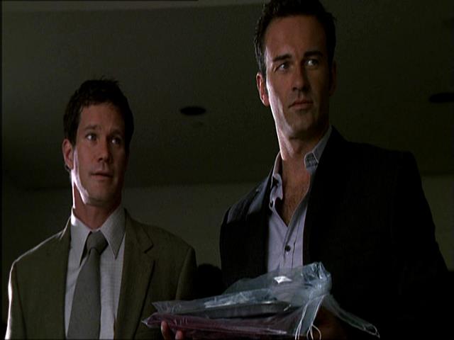 Charmed-Online_dot_net-NipTuck1x10_1x11_1x12-0550.jpg