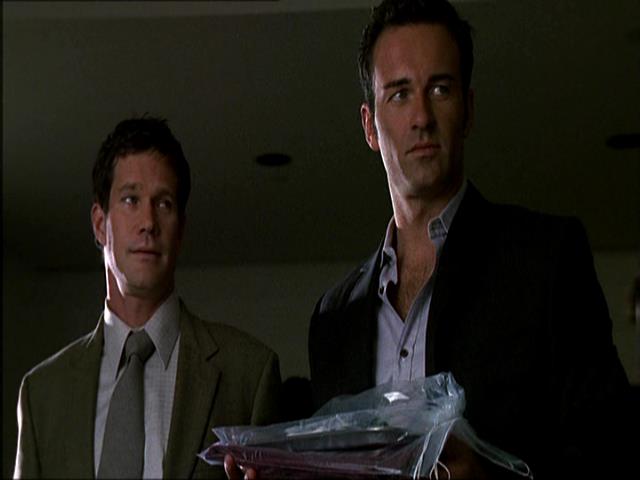 Charmed-Online_dot_net-NipTuck1x10_1x11_1x12-0552.jpg