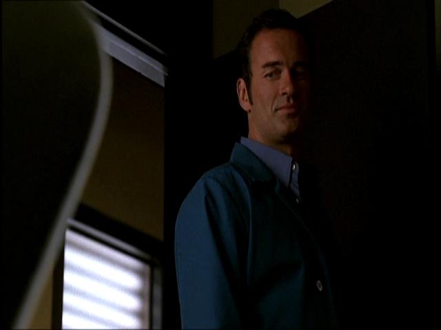 Charmed-Online_dot_net-NipTuck1x10_1x11_1x12-2726.jpg