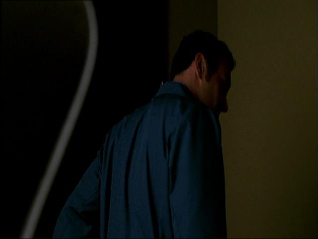 Charmed-Online_dot_net-NipTuck1x10_1x11_1x12-2728.jpg