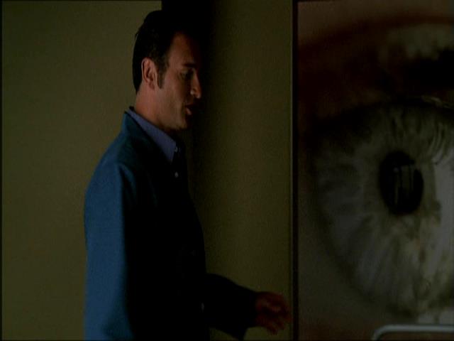 Charmed-Online_dot_net-NipTuck1x10_1x11_1x12-2738.jpg