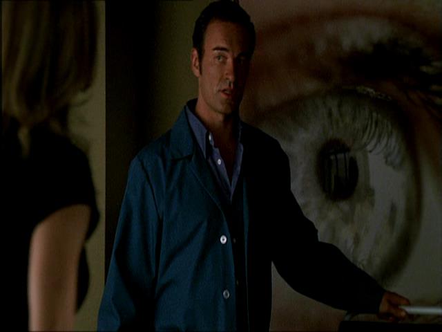 Charmed-Online_dot_net-NipTuck1x10_1x11_1x12-2739.jpg