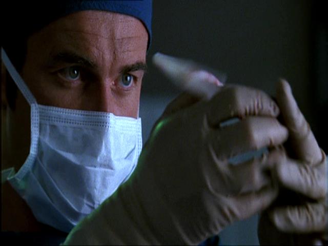 Charmed-Online_dot_net-NipTuck1x10_1x11_1x12-3082.jpg