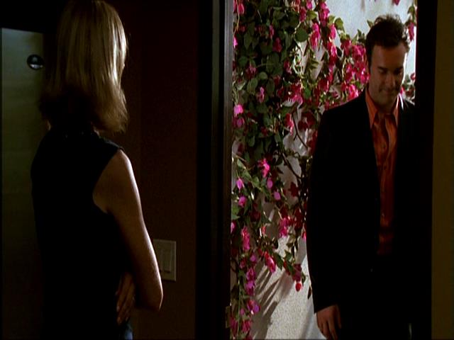 Charmed-Online_dot_net-NipTuck1x10_1x11_1x12-3098.jpg