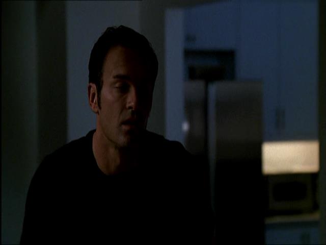 Charmed-Online_dot_net-NipTuck1x10_1x11_1x12-4353.jpg