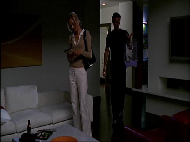 Charmed-Online_dot_net-NipTuck1x10_1x11_1x12-4393.jpg