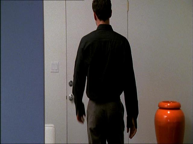 Charmed-Online_dot_net-NipTuck1x10_1x11_1x12-4693.jpg