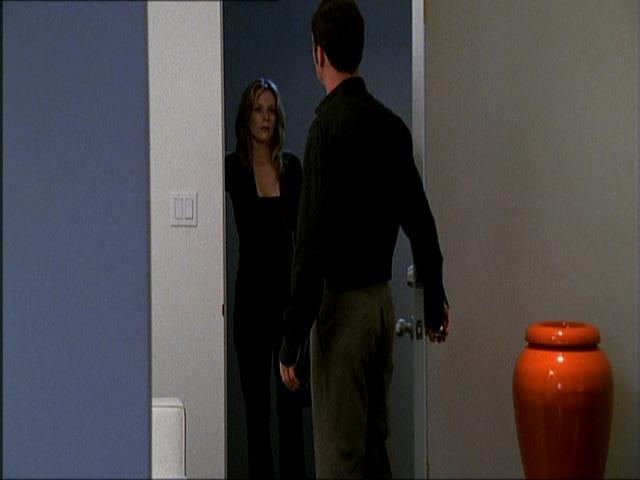 Charmed-Online_dot_net-NipTuck1x10_1x11_1x12-4697.jpg