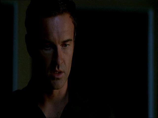 Charmed-Online_dot_net-NipTuck1x10_1x11_1x12-4732.jpg