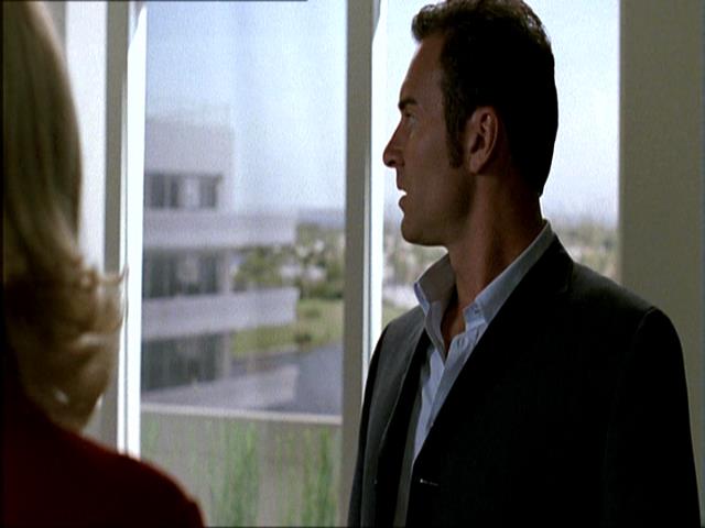 Charmed-Online_dot_net-NipTuck1x10_1x11_1x12-5056.jpg