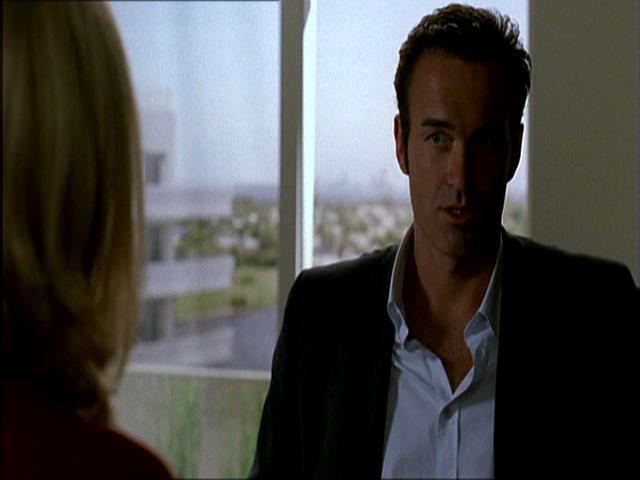 Charmed-Online_dot_net-NipTuck1x10_1x11_1x12-5109.jpg