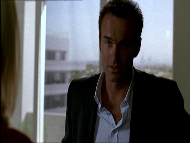 Charmed-Online_dot_net-NipTuck1x10_1x11_1x12-5110.jpg