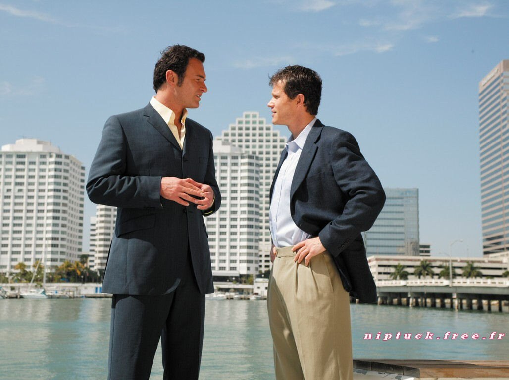 1x07-002.jpg