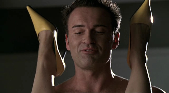 Charmed-Online-dot-NL-NipTuck2x01-1210.jpg Charmed-Online-dot-NL-NipTuck2x01-1210.jpg