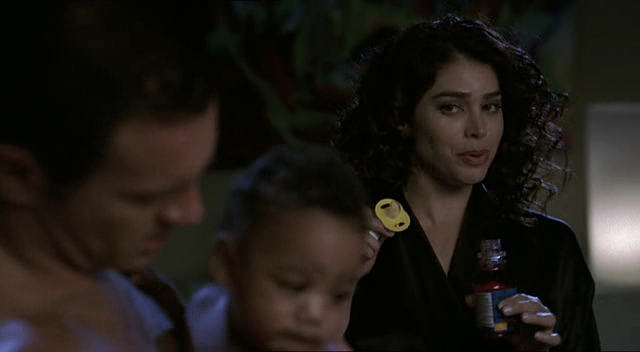 Charmed-Online-dot-NL-NipTuck2x01-2205.jpg