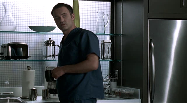 Charmed-Online-dot-NL-NipTuck2x01-2688.jpg