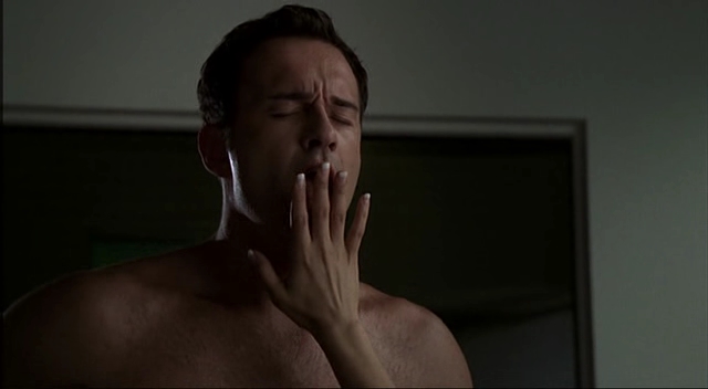 Charmed-Online-dot-NL-NipTuck2x02-0041.jpg