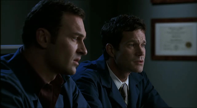 Charmed-Online-dot-NL-NipTuck2x03-0102.jpg