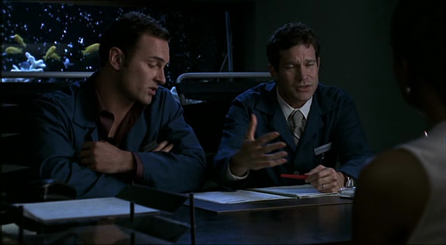 Charmed-Online-dot-NL-NipTuck2x03-0125.jpg