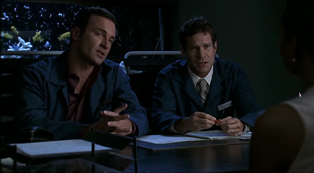 Charmed-Online-dot-NL-NipTuck2x03-0126.jpg