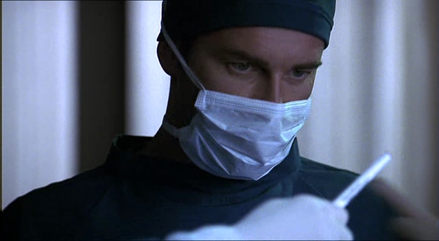 Charmed-Online-dot-NL-NipTuck2x03-0641.jpg