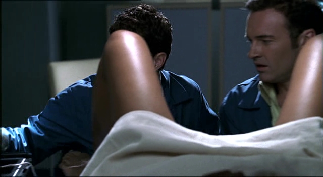Charmed-Online-dot-NL-NipTuck2x03-1701.jpg