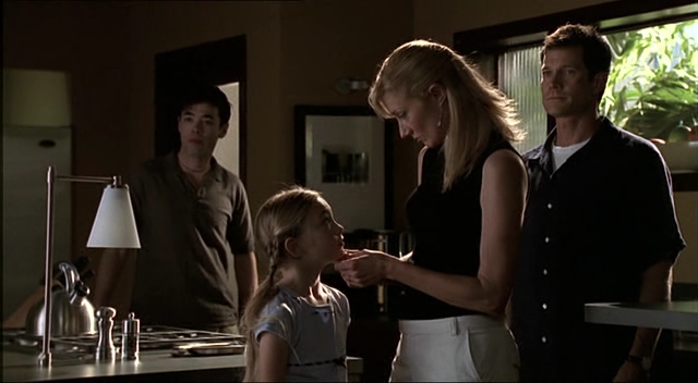 Charmed-Online-dot-NL-NipTuck2x05-1527.jpg Charmed-Online-dot-NL-NipTuck2x05-1527.jpg