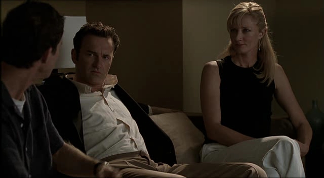 Charmed-Online-dot-NL-NipTuck2x05-1633.jpg Charmed-Online-dot-NL-NipTuck2x05-1633.jpg