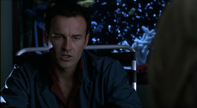 Charmed-Online-dot-NL-NipTuck2x07-0130.jpg