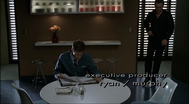 Charmed-Online-dot-NL-NipTuck2x07-0447.jpg