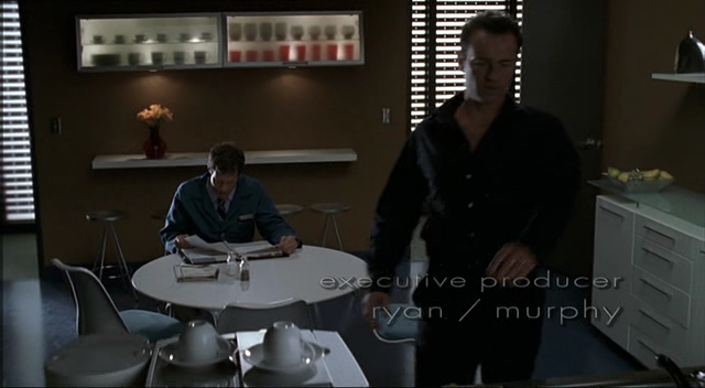 Charmed-Online-dot-NL-NipTuck2x07-0449.jpg