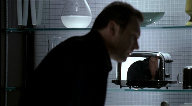 Charmed-Online-dot-NL-NipTuck2x07-0456.jpg