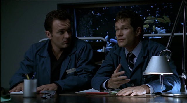 Charmed-Online-dot-NL-NipTuck2x07-0513.jpg